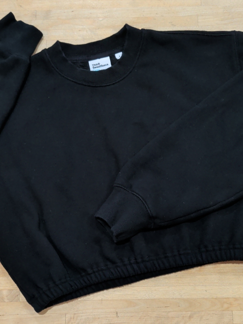 TNA Sweatfleece Cozy Fleece Black Crewneck Cropped Sweatshirt Small